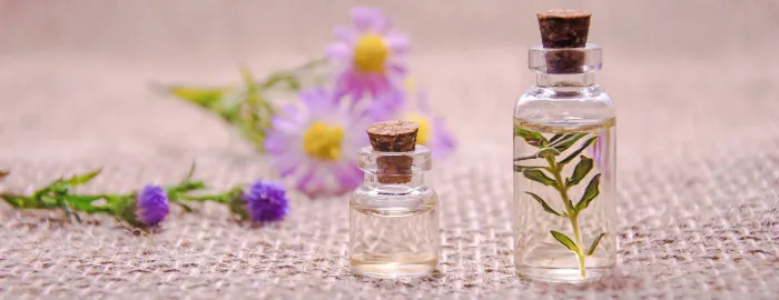essential-oils-3084952_1920
